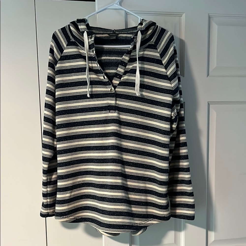 Hooded Eddie Bauer Women's Sweater
